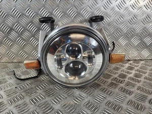 Suzuki GSX 1400 2004 headlight with brackets - Picture 1 of 5