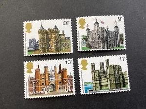 ICOLLECTZONE Great Britain Sc 831-834 SG 1054-1057 Castles XF NH - Picture 1 of 1