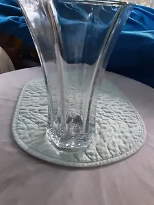 Stunning Vintage Hoosier Glass Hexagon Vase 4041 10.25 in Heavy, Large, Flawless - Picture 1 of 9