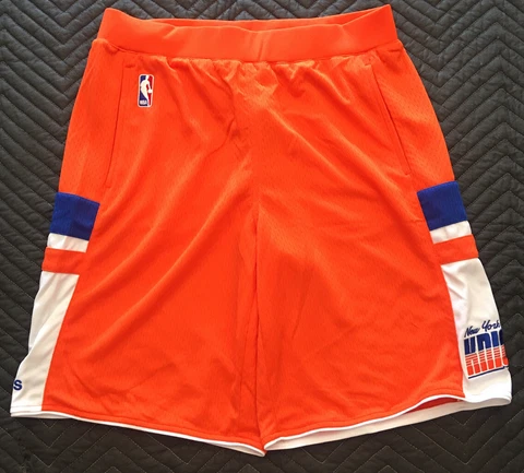 NY Knicks Adidas Hardwood Classics Shorts size Large NEW with tags Cover