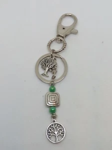 Portachiavi in Argento Tibetano con ALBERO VITA verde FENG SHUI CHAKRA WICCA BIO - Picture 1 of 2