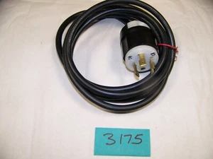 30A 480V AC 2P, 3W LOCKING PLUG AND PORTABLE CORD (ITEM #3175) - Picture 1 of 4