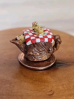 1:12 Dollhouse Miniature artisan Veronique Cornish Porcelain Teapot Teddy Bears - Image 1 of 4
