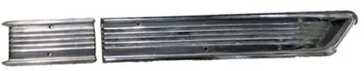 1966 Chrysler 300 door to fender trim RH PASSANGER side LOWER - Image 1 of 4