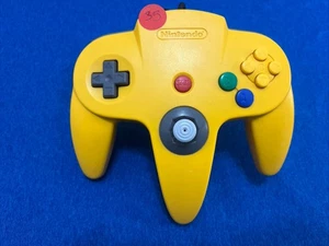 Official Nintendo 64 Controller OEM Color Yellow Tight Stick 9/10 Made In Japan - Picture 1 of 12