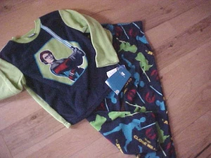 Neu mit Etikett superweiches Star Wars schwer entflammbares Pyjama-Set Größe 4 JUNGE Orig 30 $ - Bild 1 von 3