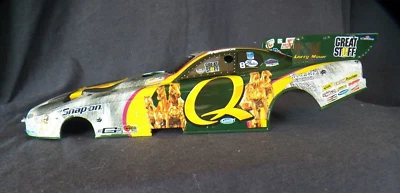NHRA Tony Pedregon Quaker state Funny Car 2005 1:24 Action Diecast - Image 1 of 4