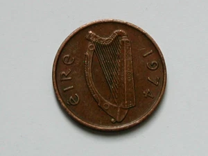 1974 IRELAND Coin - One Penny (1p) - stylized bird - Picture 1 of 2
