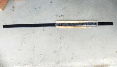 1985-86-87-88-89-90-91 Oldsmobile Cutlass Calais NOS Molding Trim GM 20501733 - Image 1 of 3