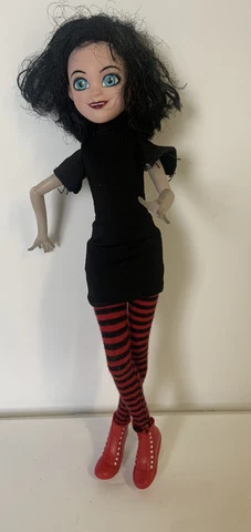 Hotel Transylvania Figure Bats Out Mavis Doll Fashion 10” Jazwares Cover
