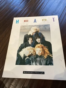 Programa de gira de conciertos Heart 1987 Bad Animals World Tour, Ann y Nancy Wilson - Imagen 1 de 3