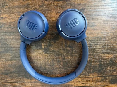 Auriculares intrauditivos inalámbricos Bluetooth JBL Tune 510BT con sonido Pure Bass (azul) Foto 1 de 4