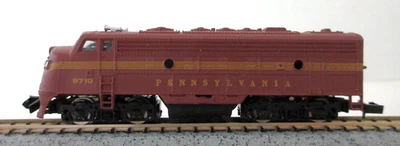 Bachman N scale Locomotive 4652 F9 Diesel PRR - Image 1 of 4