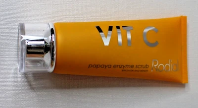 Rodial Vit C Papaya Enzyme Scrub Brighten And Renew 2.36 Fl. Oz. New - Image 1 of 2