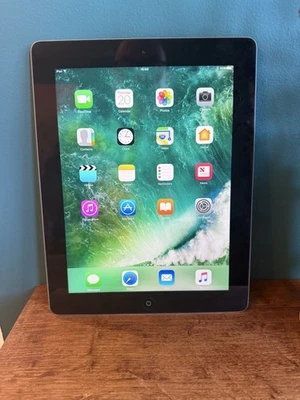 Apple iPad 4th Gen. 16GB, Wi-Fi, 9.7in - Black  - Image 1 of 4