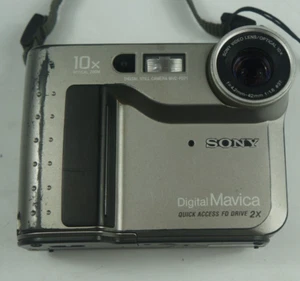 Sony Digital Mavica MVC-FD71 Floppy Disc Video Still Camera w/ Battery & Strap! - Afbeelding 1 van 5