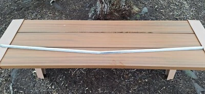 1970 1971 1972 1973 Dodge Dart Plymouth Valiant Scamp Moldura de maletero OEM Mopar Foto 1 de 3