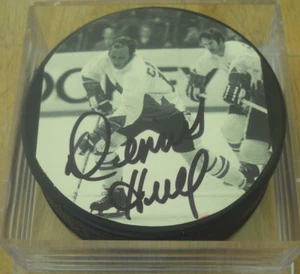 DENNIS HULL AUTOGRAPH SIGNED PUCK COA TEAM CANADA PHOTOPUCK - Picture 1 of 2