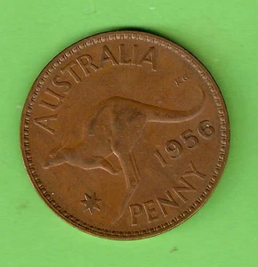 TEN 1956 AUSTRALIAN KANGAROO DESIGN PENNY COINS - Picture 1 of 2