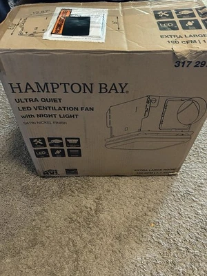 Ventilador de escape de baño Hampton Bay LDS-BF3001 160 CFM con iluminación LED y luz nocturna Foto 1 de 4