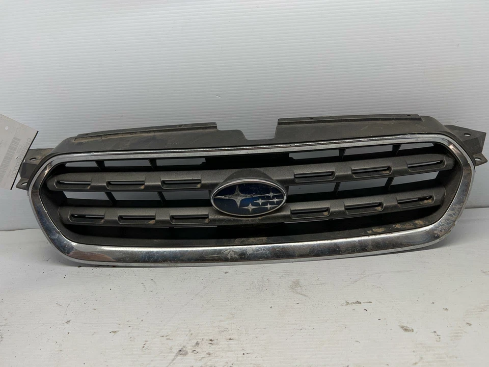 2005 2006 2007 SUBARU LEGACY Grille SOME SCRATCHES CENTER Foto 1 de 1