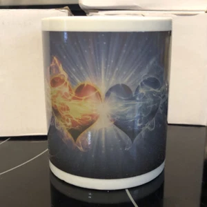 Two Hearts Magic Color Changing Mug 10oz Heat Sensitive Ceramic Coffee Cup Gift - Picture 1 of 12