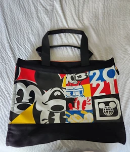 Disney Parks 2021 Mickey Mouse Tote Bag w Minnie Donald Pluto & Goofy (051405) - Picture 1 of 11