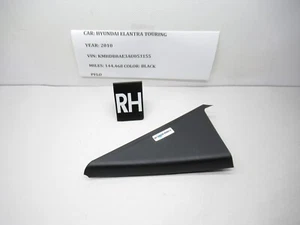 Moldura de relleno de puerta lateral derecha Hyundai Elantra Touring 2009-2012 83920-2H001 OEM - Imagen 1 de 7