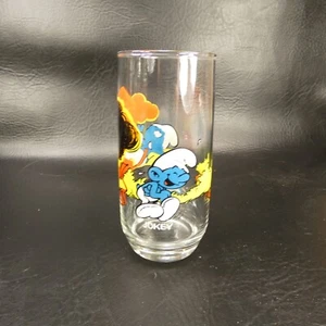 SMURF "JOKEY" 1982 VINTAGE COLLECTORS GLASS  FEH&8-B - Picture 1 of 9