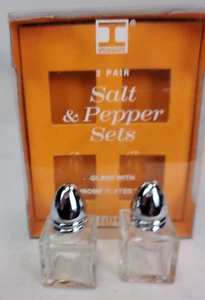 Irvinware Vintage #4050 Glass Salt & Pepper Shakers New Boxed Old Stock Mint - Picture 1 of 12
