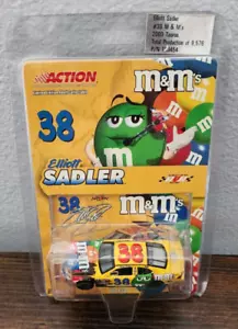 Action Elliott Sadler 38 M&M Racing Halloween Racing 2003 pressofuso 1:64 raro! - Foto 1 di 3