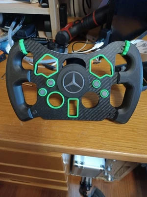 Mod corona volante Mercedes Logitech G29 stampata effetto carbonio - Immagine 1 di 4