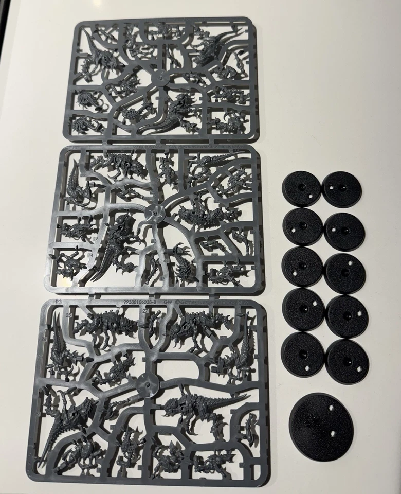 Games Workshop Warhammer 40K: Tyranids Termagant Brood - Leviathan Sculpt - NOS - Image 1 of 1