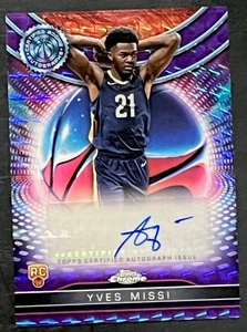 2024-25 Topps Chrome - Rookie Autographs Yves Missi Purple Geometric Refractor - Picture 1 of 2