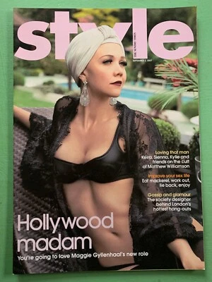 Sunday Times STYLE mag 2-Sept-2007 MAGGIE GYLLENHAAL Jessica Biel Nicholas Hoult - Image 1 of 2