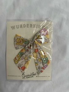 Wunderkin Co Girls Boutique Bow BRAND NEW Sealed Cream & Flowers NWT - Picture 1 of 2