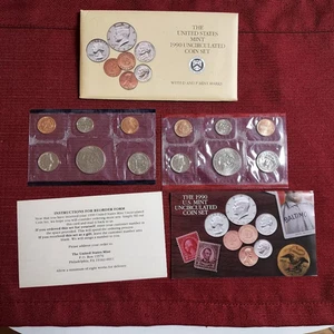 1990 US MINT UNCIRCULATED DENVER & PHILADELPHIA COIN SETS IN ORIGINAL PACKAGING - Picture 1 of 3