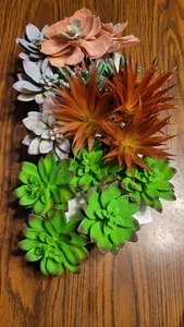 Künstliche Farbe Sukkulenten Pflanzen Ungetopft Gefälschte Lotus Pflanze Wohndeko 15 Stück - Bild 1 von 11