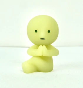 AUTHENTISCHE Smiski Yoga Serie Wirbelsäule Twist POSE US-Verkäufer KOSTENLOSER VERSAND Glow 2019 - Bild 1 von 5