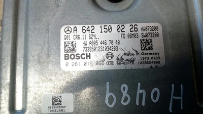 Centralina motore originale (ECU) MERCEDES-BENZ CLASSE C T-Model (S204) 2008 - Immagine 1 di 2