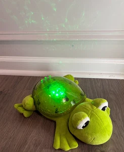 Luz nocturna Cloud B Tranquil Frog - Sonido y luz verde felpa - Funciona - Imagen 1 de 10