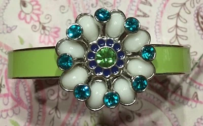 Brazalete Brazalete Lia Sophia Florid Verde Brillante y Cristal Verde Azulado Floral Elástico Nuevo con Etiquetas Foto 1 de 3