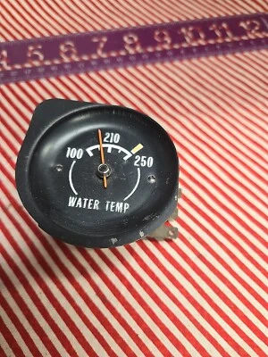 Chevrolet Corvette 250* 1968-1971 fabricante de equipos originales medidor de temperatura CA Delco de fábrica Foto 1 de 4