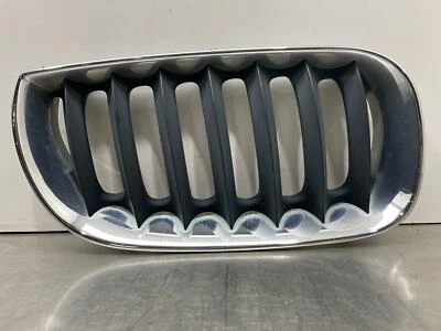 2005 BMW X3 OEM RIGHT PASSENGERS UPPER BUMPER CHROME GRILLE 51133402910 04 06 Foto 1 de 4