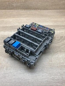 t0a a001 b0 fuse module honda cr-v - Picture 1 of 7