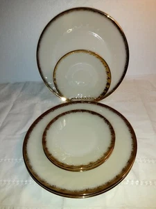 VTG 6 PC. FIRE KING OVENWARE Gold Edge with Swirl Pattern 3 Plates, 3 Saucers - Picture 1 of 4