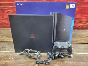 Sony PS4 Pro Console (CUH-7215B) w/ CONTROLLER & NON-ORIGINAL CABLES - Picture 1 of 12