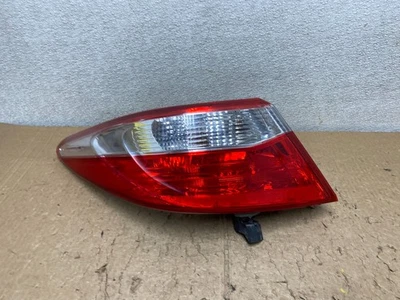 Оригинальный левый задний фонарь для Toyota Camry 2015 2016 2017 годов выпуска V4555 DW - Изображение 1 из 4