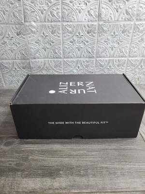 Zapatillas para mujer Naturalizer Morrison blancas/plateadas talla 10,5 Foto 1 de 4