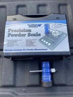 Báscula de polvo de precisión Frankford Arsenal con truco de polvo Frankford Arsenal Foto 1 de 4